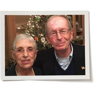 A photo of Carol and Tom Crouse at Christmastime